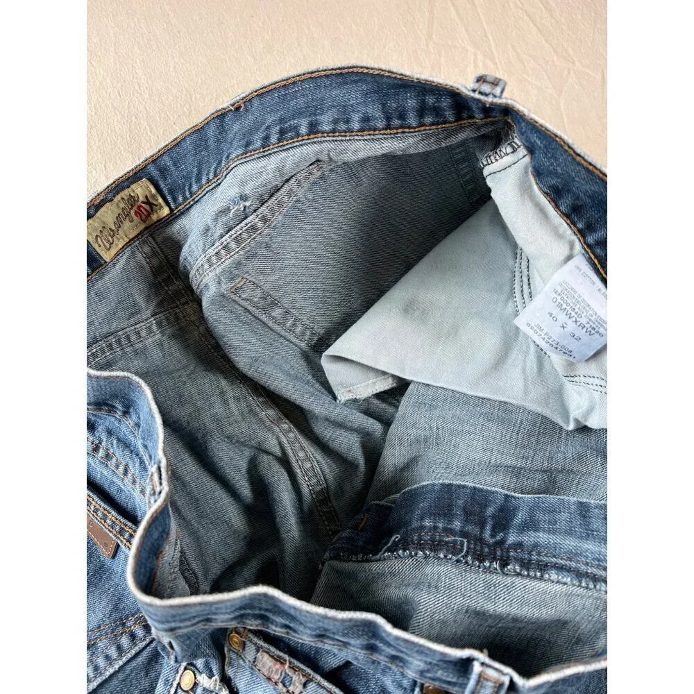 Wrangler Mens 01MWX 20X 01 Competition Jean River Wash‎ 40x32 Cowboy Distressed